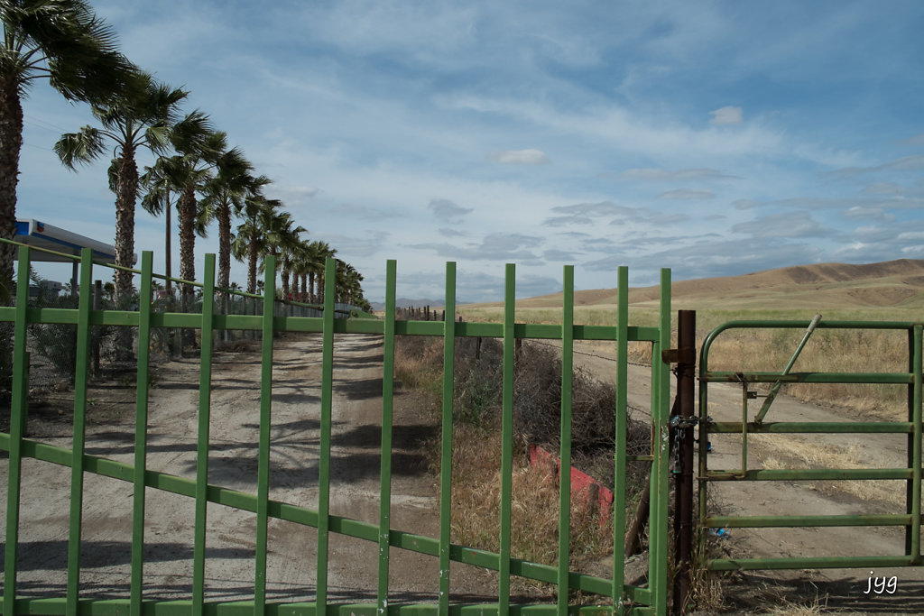 Jean-Yves - Fence